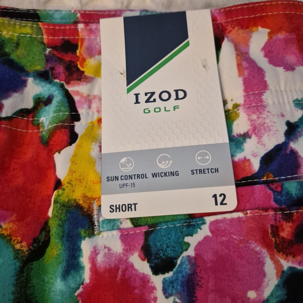 IZOD Golf Colorful Shorts